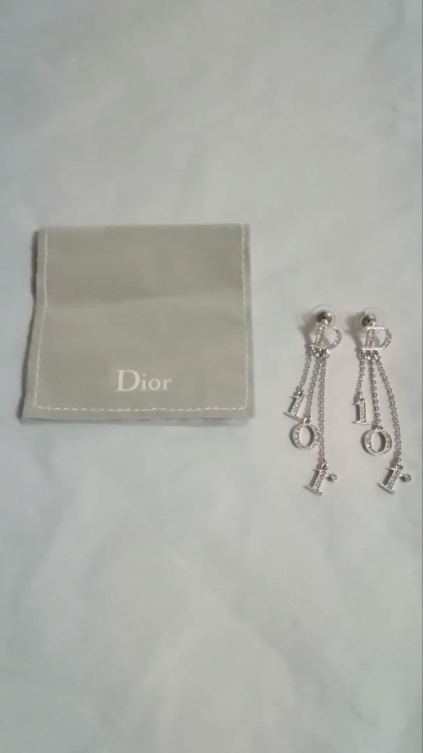 鑑定済み　Christian Dior シルバー ラインストーンピアス