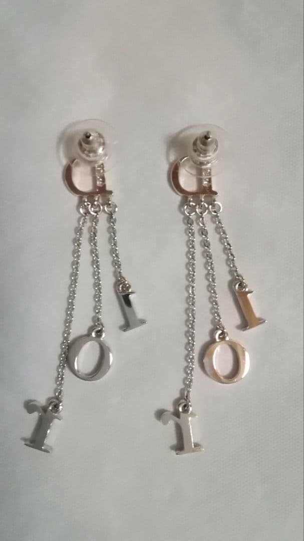 鑑定済み　Christian Dior シルバー ラインストーンピアス