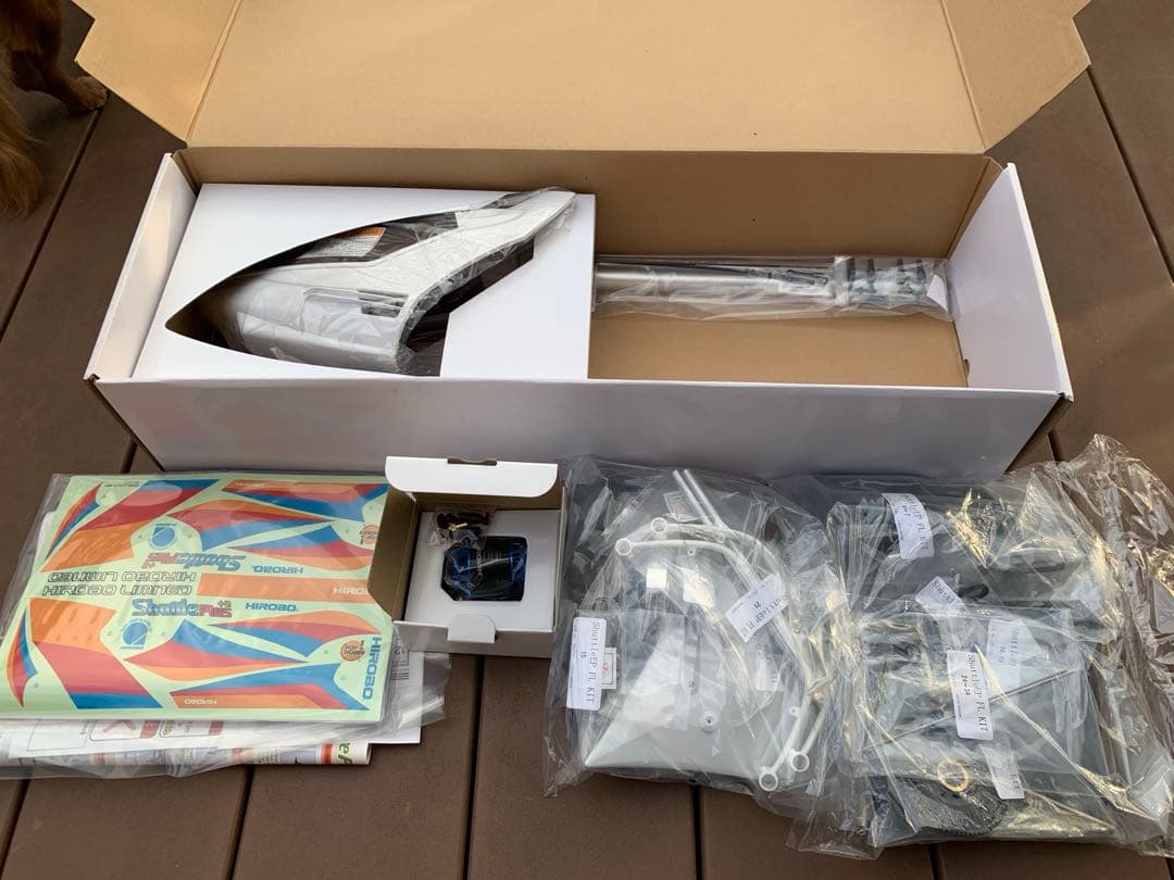 R*S様 新品ヒロボー製　シャトルプラスSXX 2 EP FLキット