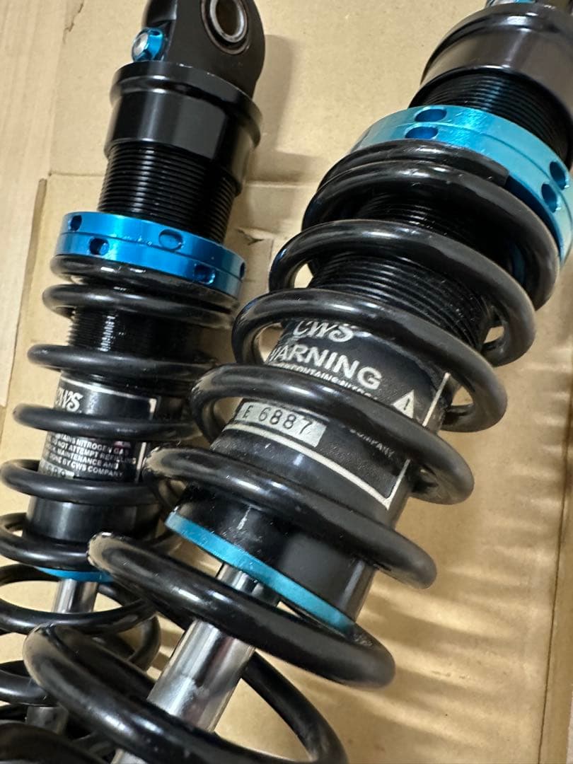 美品！ シグナスX　SR　１型　２型　3型　KN企画　リアサスペンション