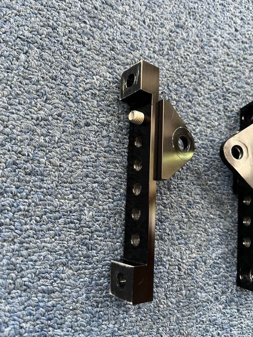 激レア‼️zrx400 アルミ削り出し 可変リアウインカーステー