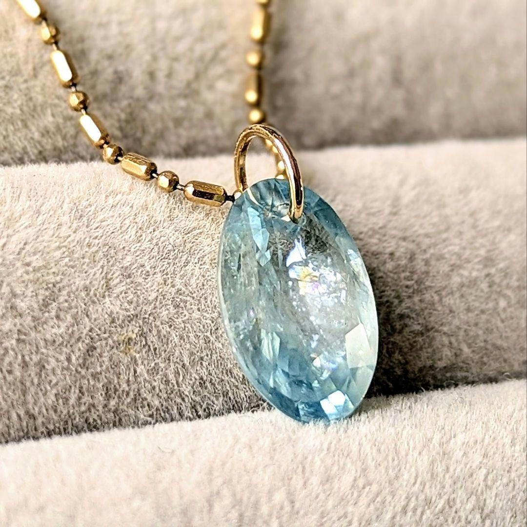 ♢六花♢K18 バイカラ―ブルージルコン3.87ct ネックレスチャーム