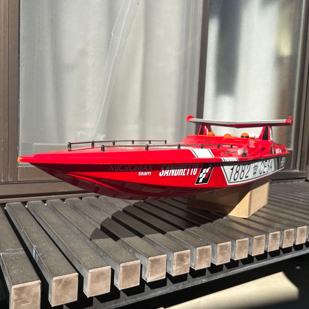 ABCホビー チェーサー　電動ラジコン ボート