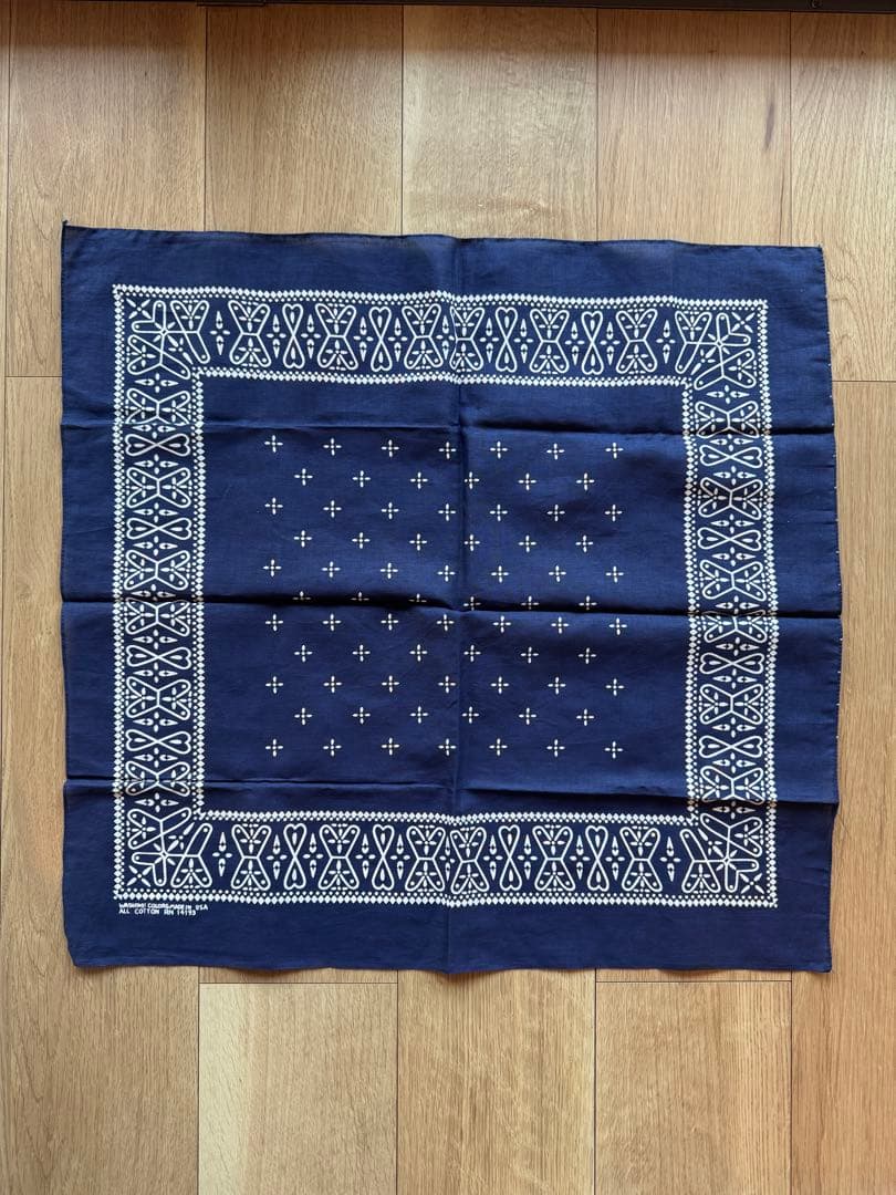 ヴィンテージ　バンダナ　クロス柄　デッドストック