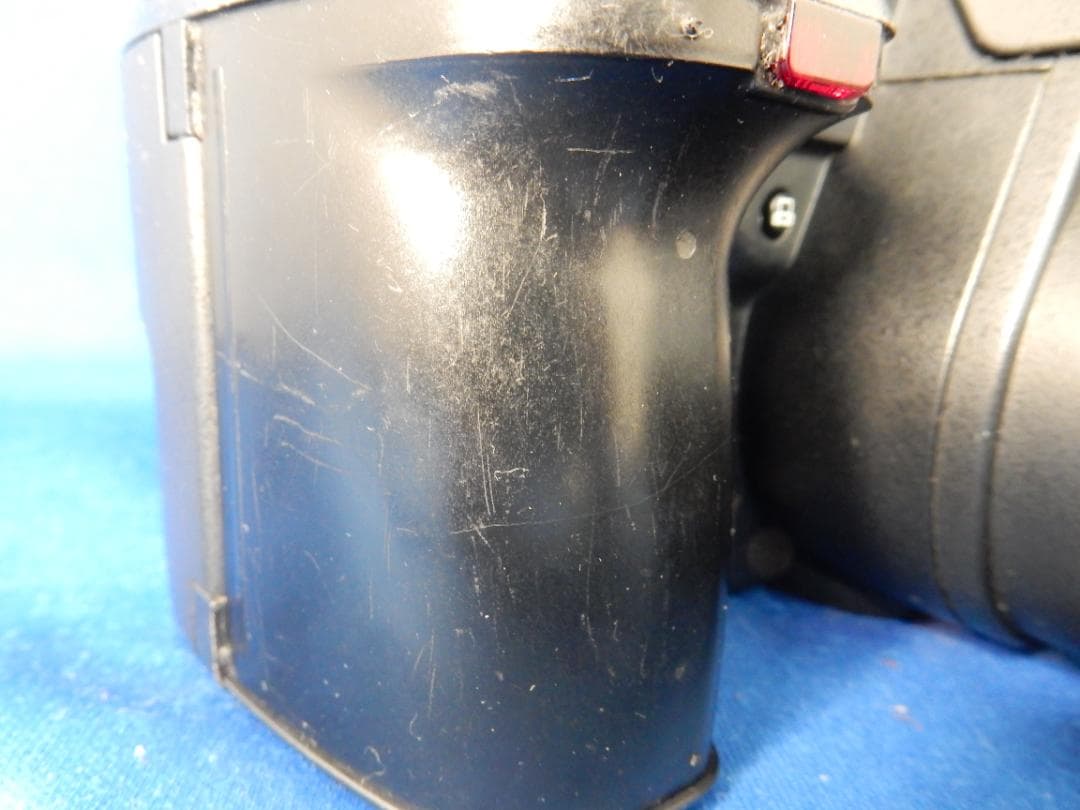 #2212 CAMEDIA E-20 ① OLYMPUS ベタ、落としました