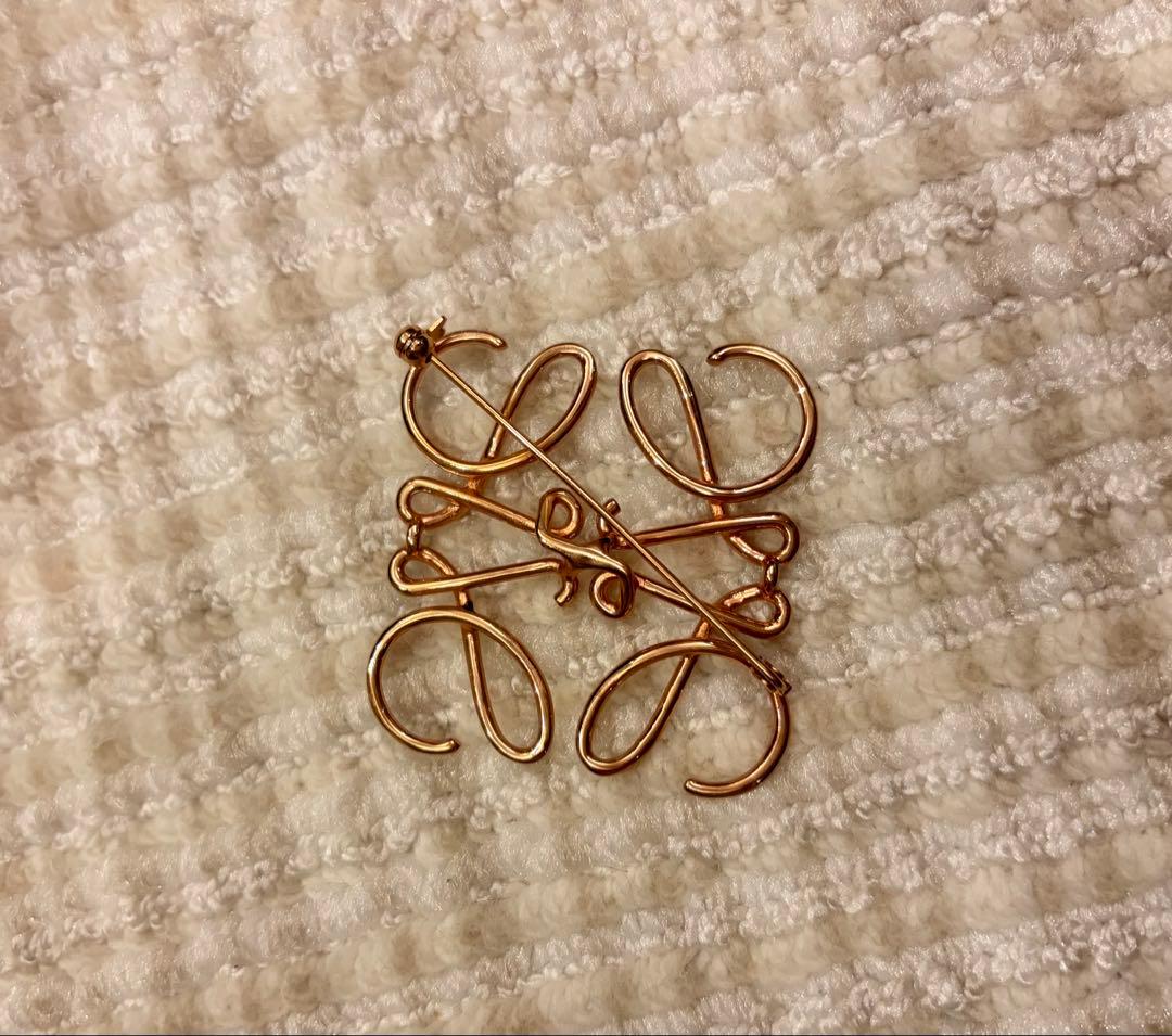 使用品❗️ロエベ　ブローチ　ロゴブローチ　ピンクゴールド