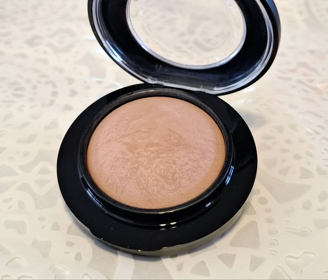 【廃盤色】M・A・Cミネラライズブラッシュコスミックフォース