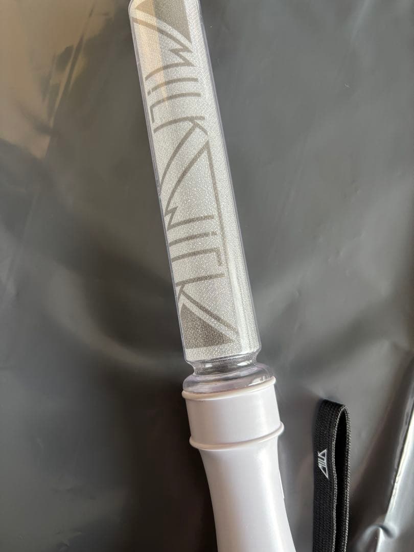 M!LK 2022 CIRCUS ペンライト カラチェン　5色