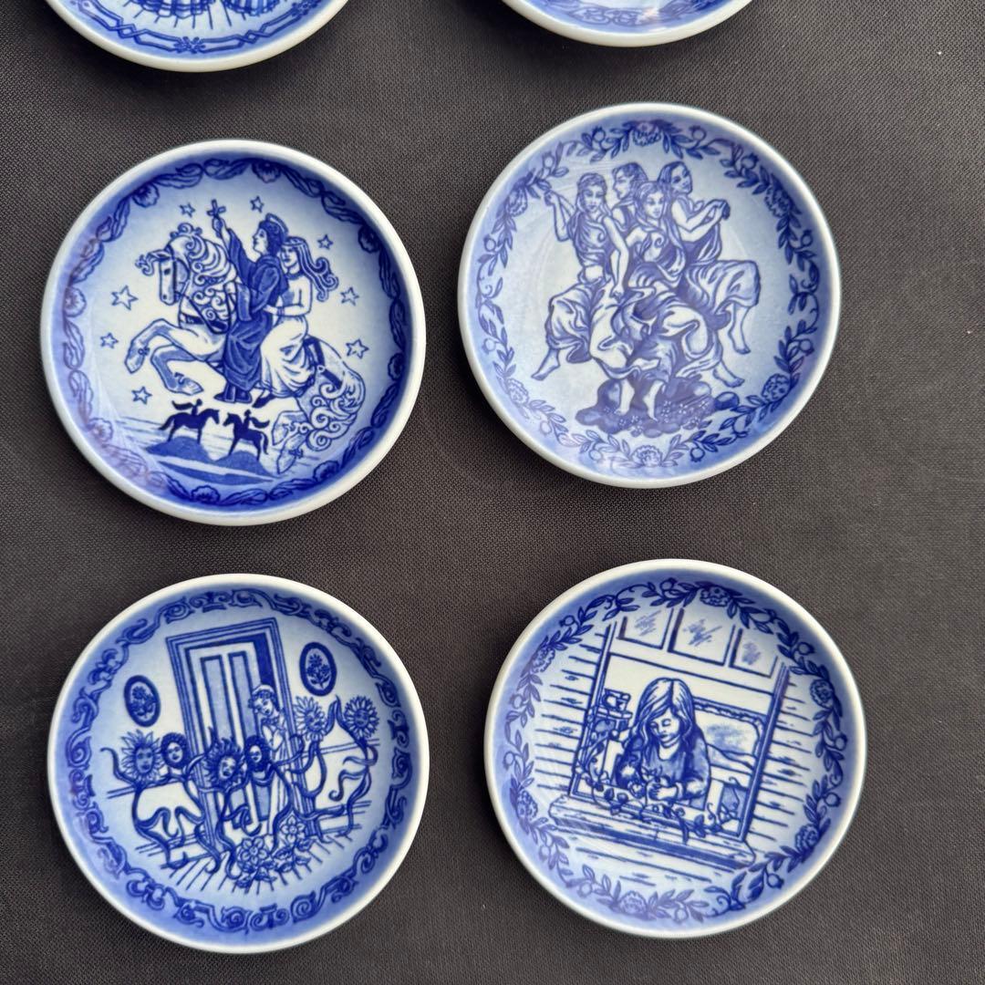   アンデルセン8cmミニチュアプレート25枚