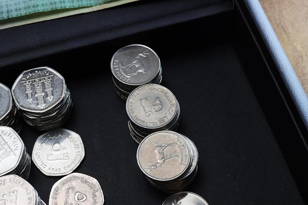 a032 UAE  硬貨　& 紙幣 セット　まとめて　大量　ディルハム