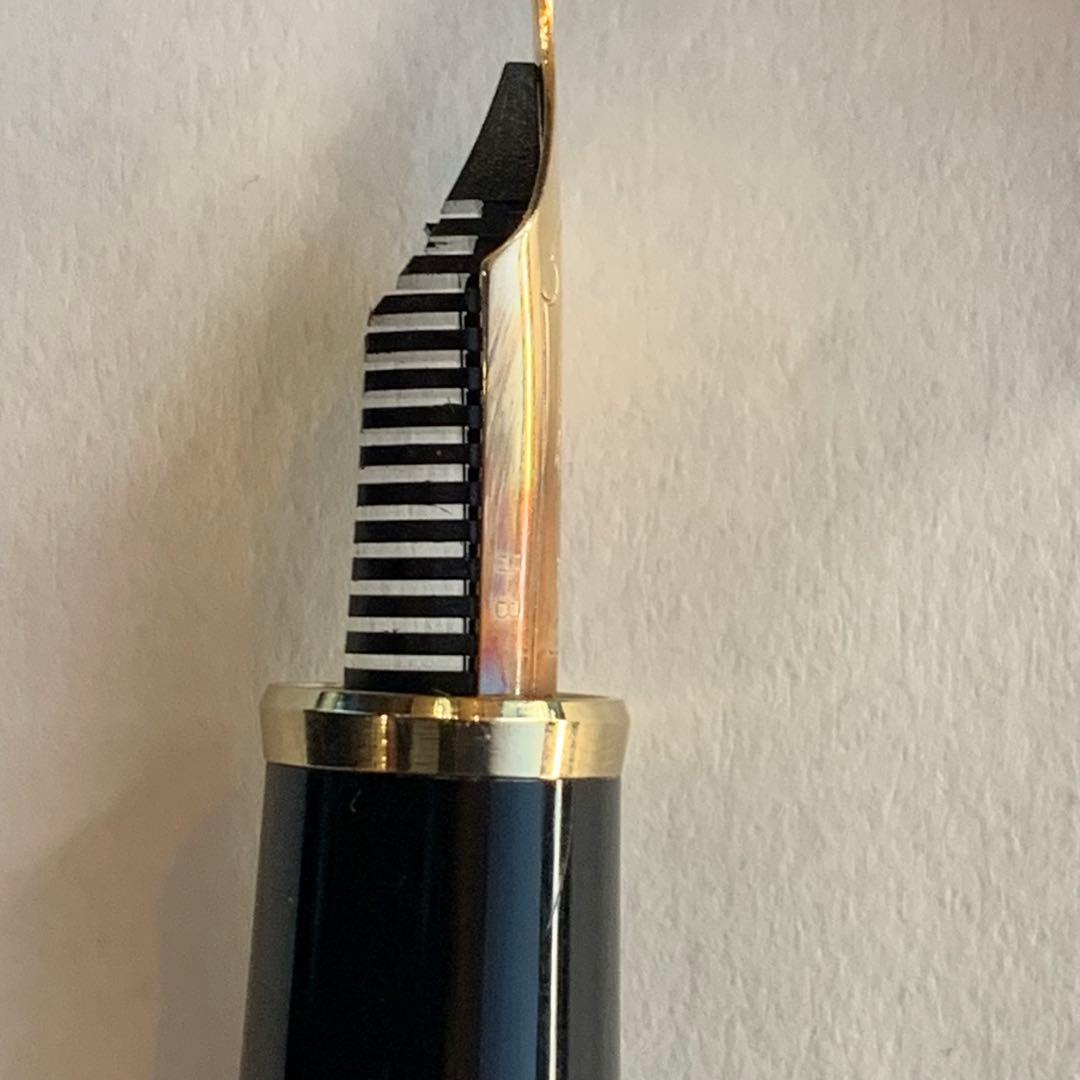 セーラー　SAILOR 万年筆FOUNDED 1911 ペン先14K