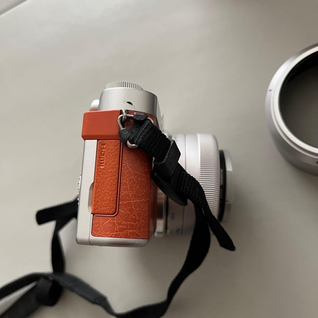 Panasonic LUMIX　DC-GF9W ミラーレスカメラ オレンジ