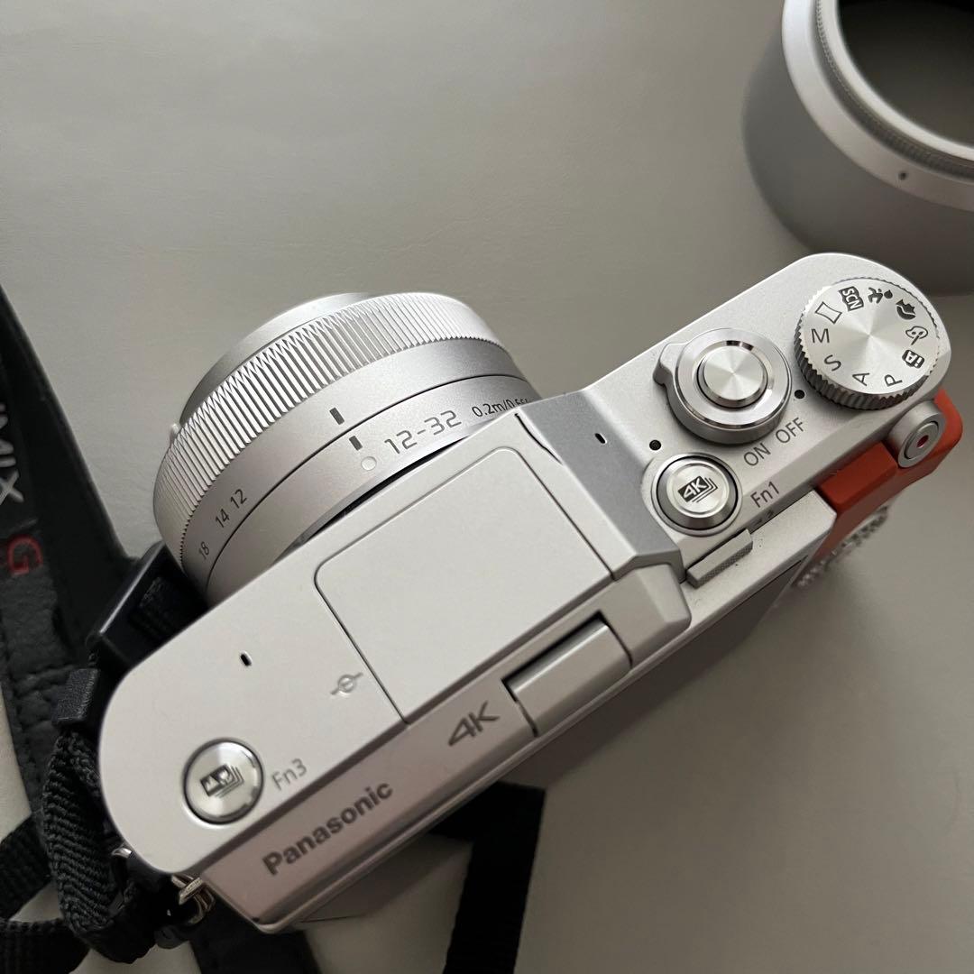 Panasonic LUMIX　DC-GF9W ミラーレスカメラ オレンジ