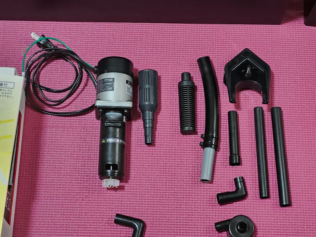 60㎝水槽用上部フィルター コーナーガード レイシーポンプP112Sフルセット