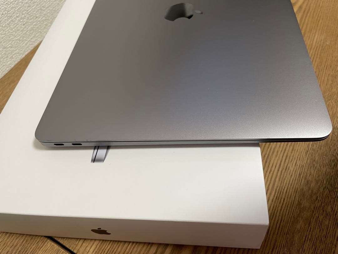 MacBook Air スペースグレー 本体 16GB/512GB箱、充電器付き