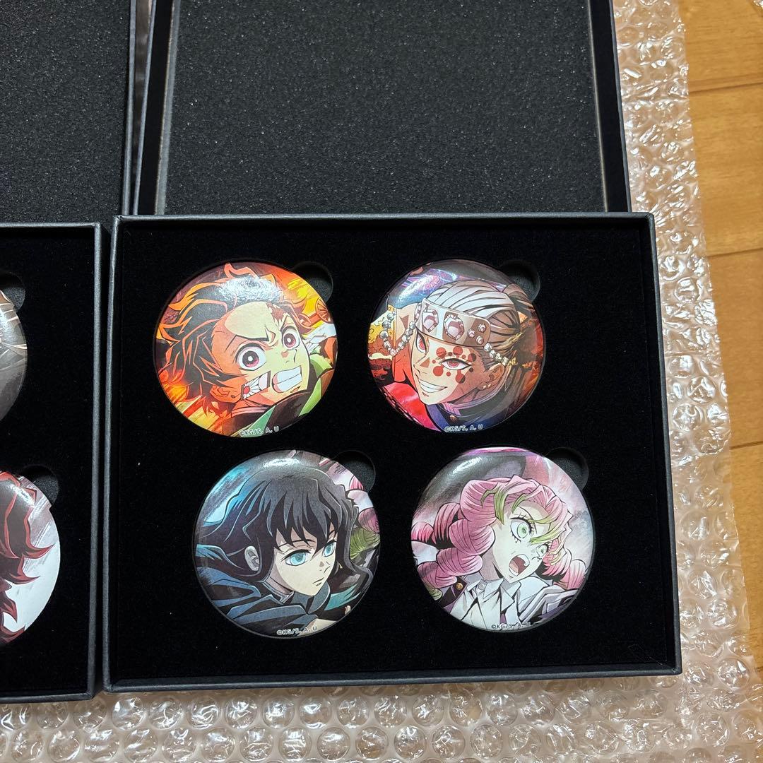 鬼滅の刃　缶バッジセット　ワールドツアー映画　劇場版　上弦集結そして刀鍛冶の里へ