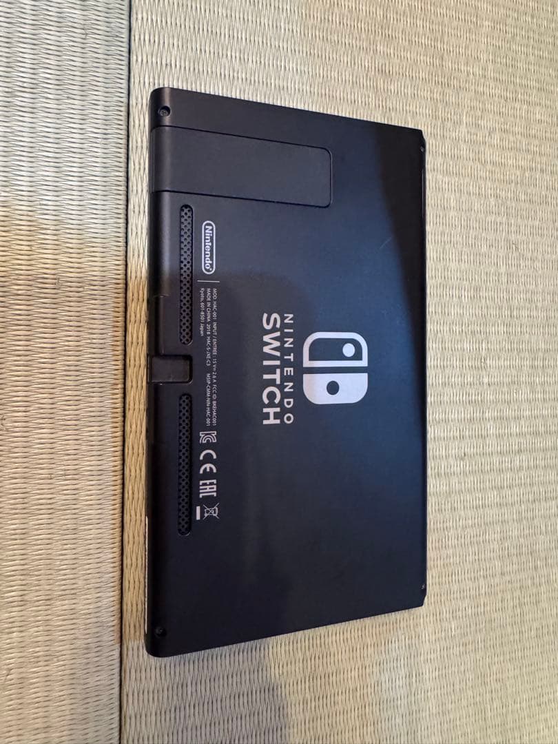 Nintendo Switch 本体 箱あり 付属品完備 ジョイコン4つ