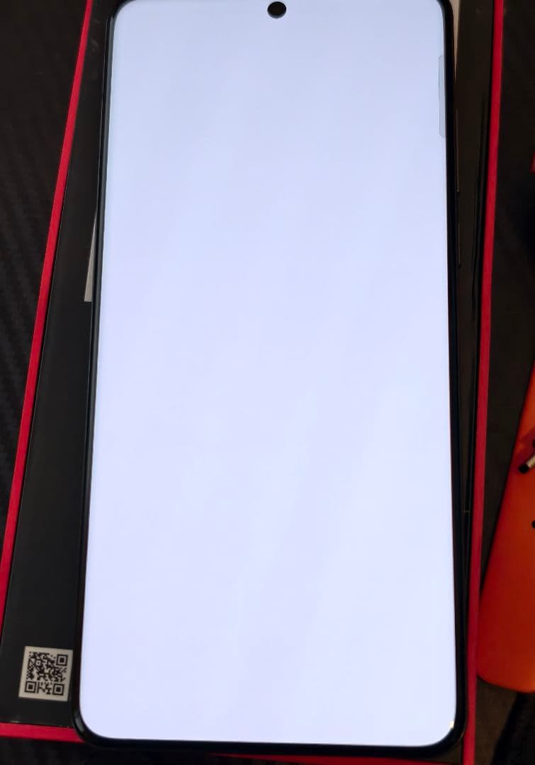 美品 グローバル版 OnePlus13 12GB/256GB