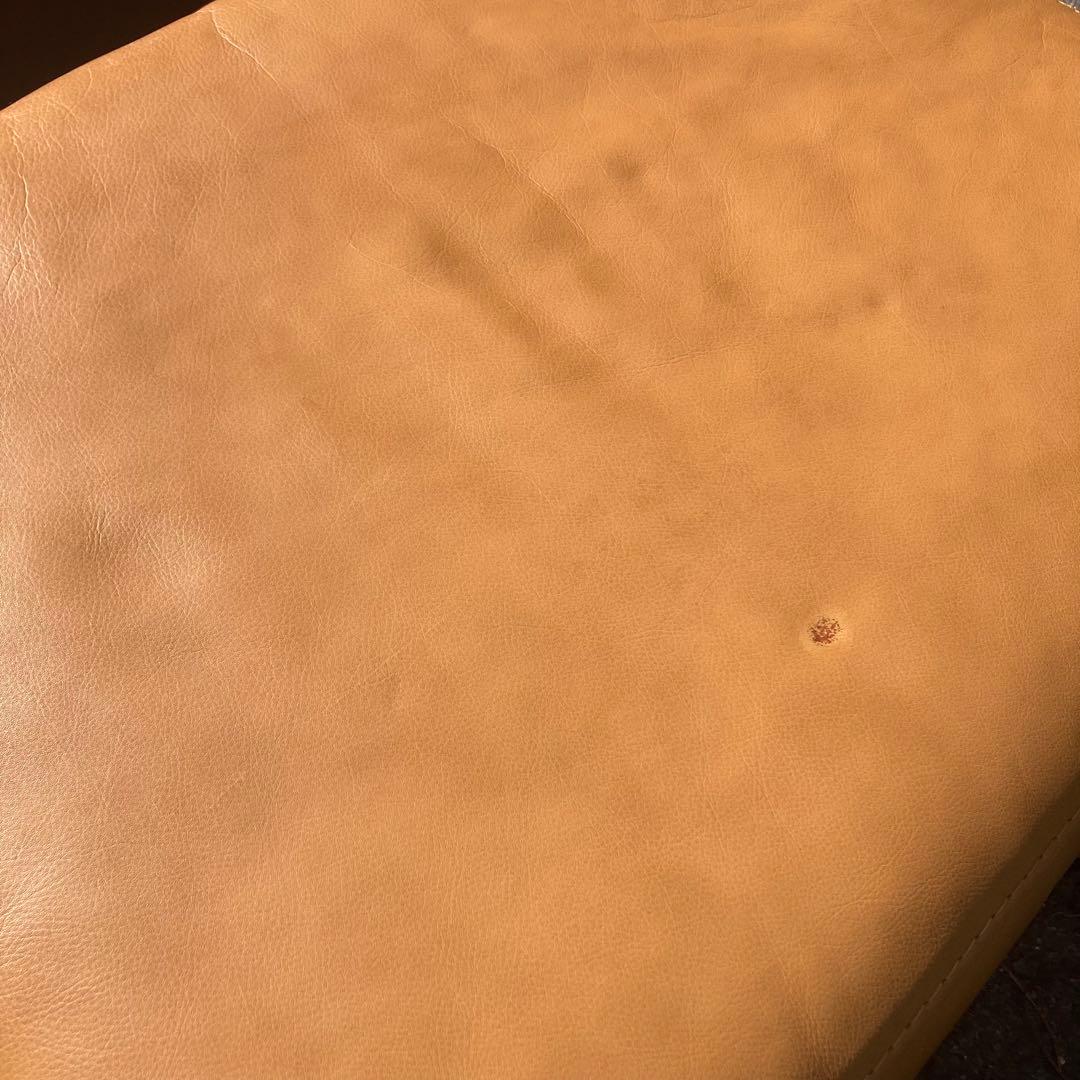 レザーワールド　キャメルカラー　オットマン　本革　スツール　ソファ　unico