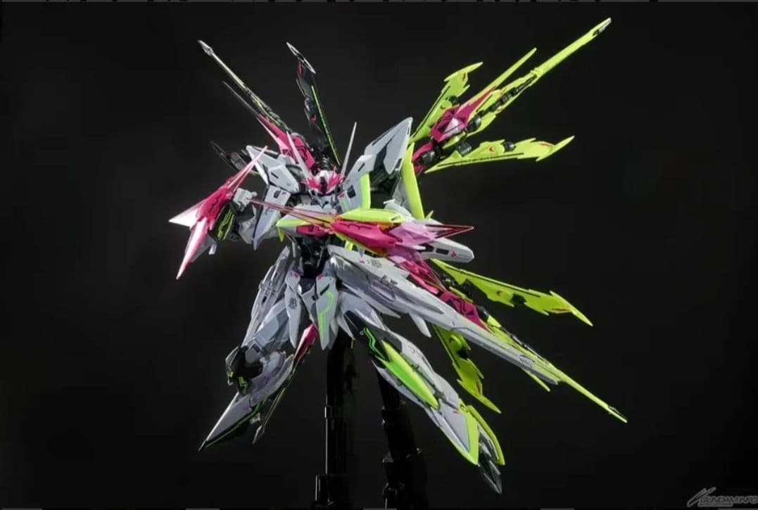 MG エクリプスガンダム ＋ マニューバストライカー ［サイバライズドカラー］