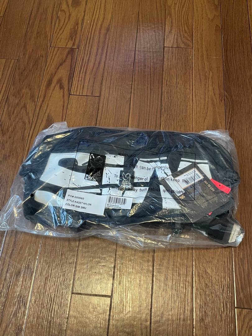 SiM×CHROMEコラボショルダーバッグ