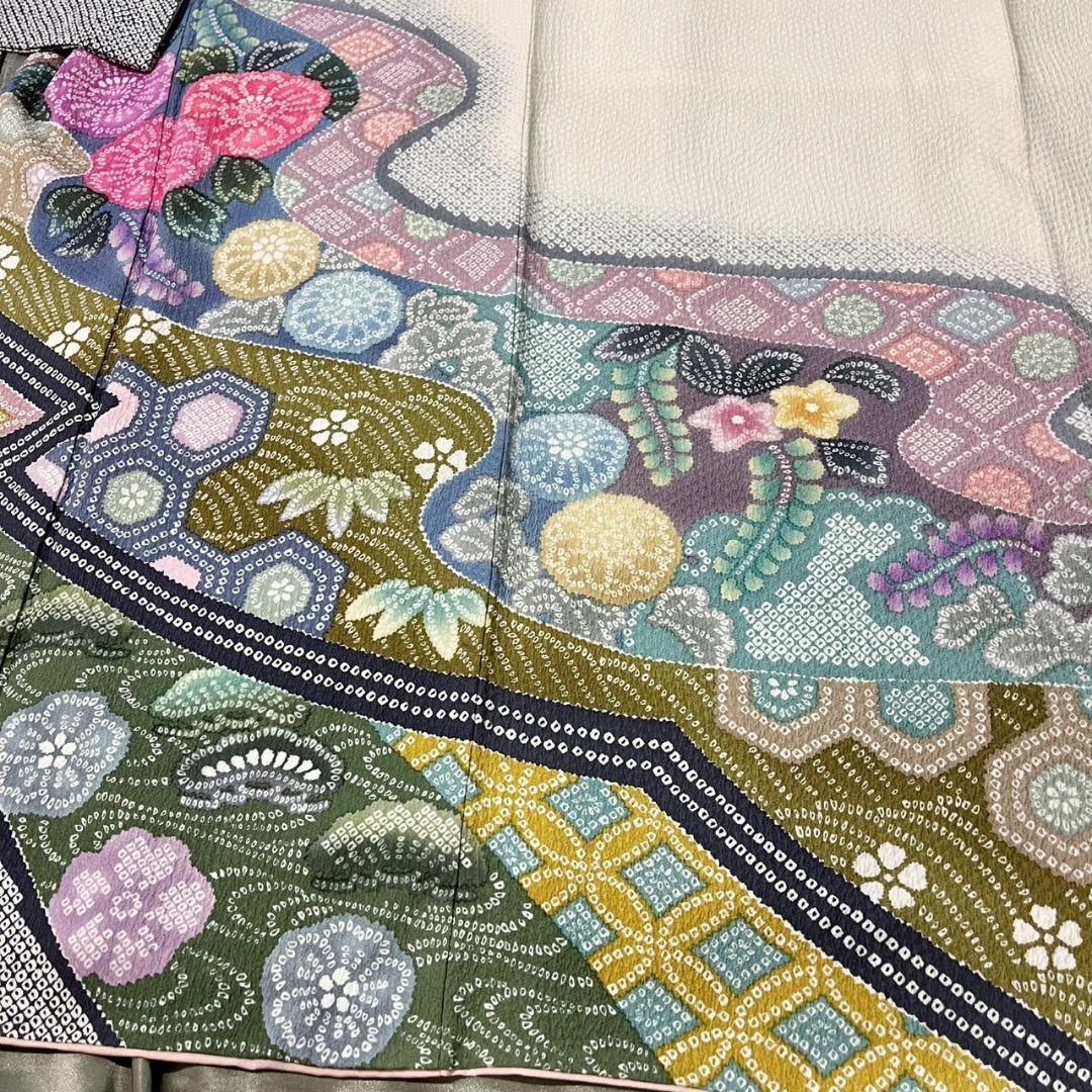 振袖フルセット(7点)・成人式・総絞り・エンボス加工・胴裏正絹・正絹・逸品