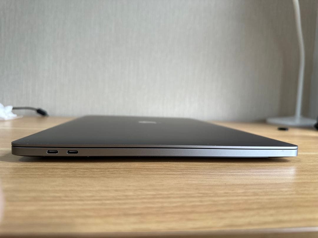 【美品】MacBookPro 16インチ 2019（64GB/1TB）動画編集可