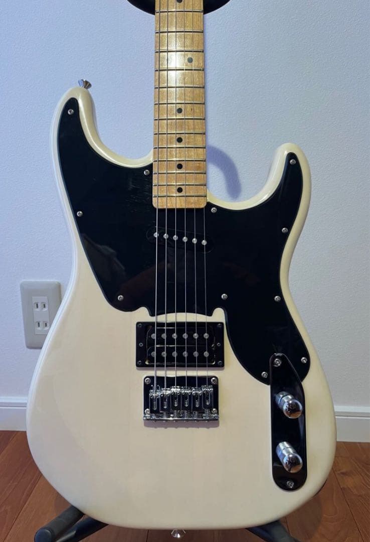 本日20:00出品取り消し　Squier 51 Vintage Blonde