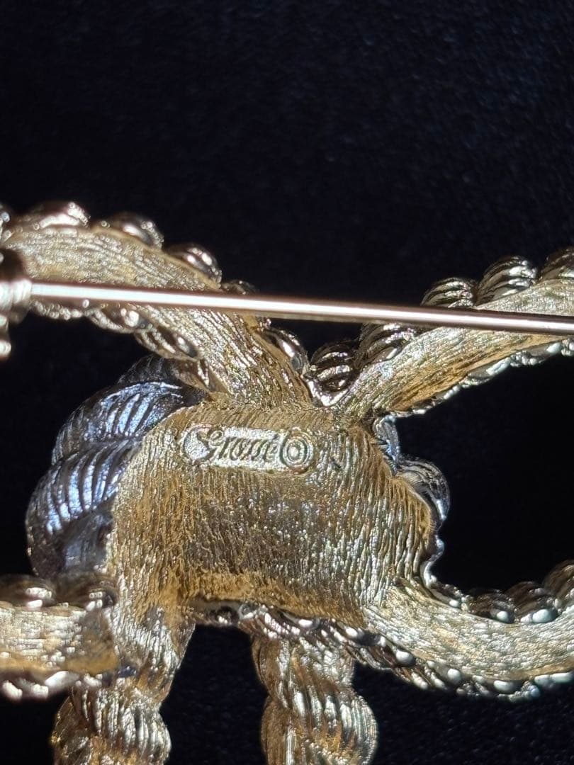 grosse グロッセ ブローチ 2個