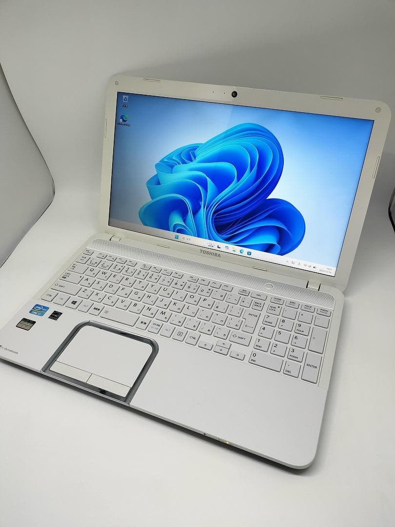 【東芝】高性能 Core i7/新品SSD128GB ノートパソコン E9