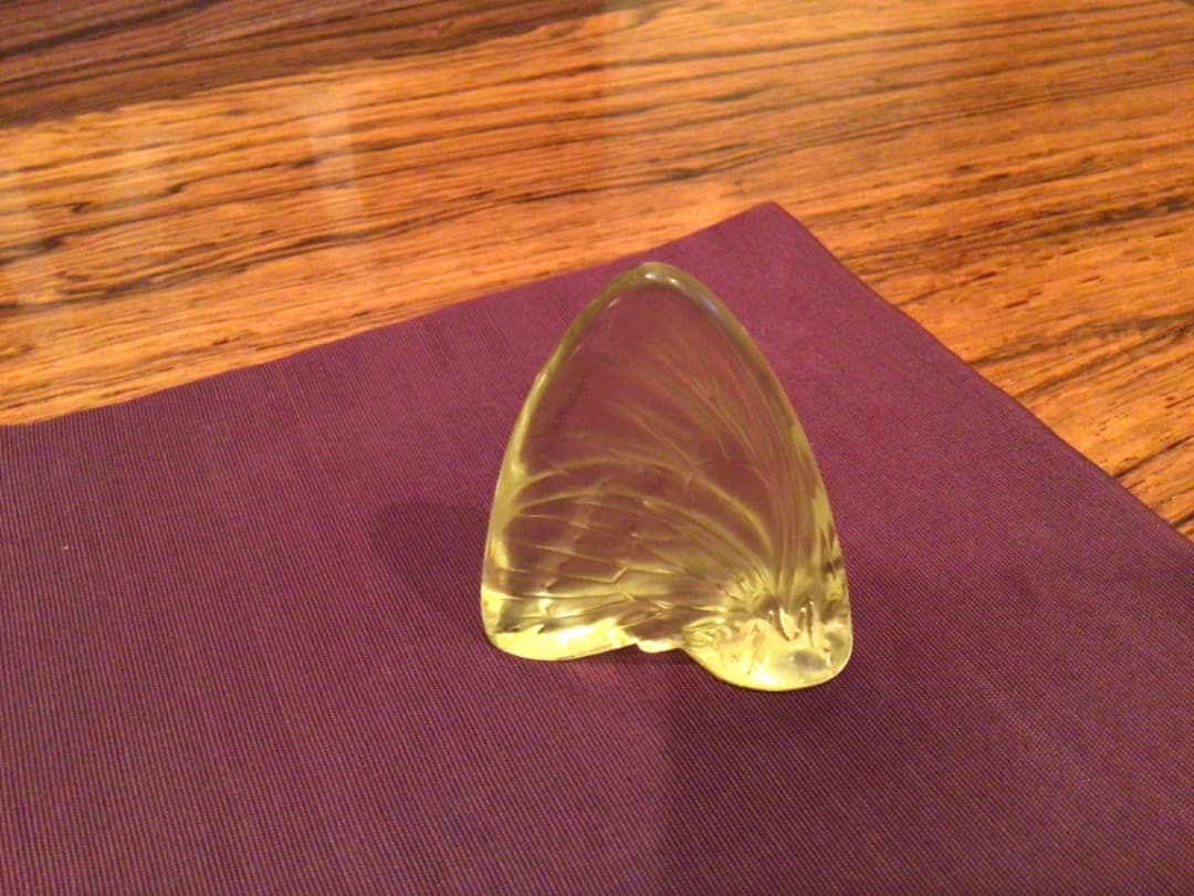 ルネ・ラリック　「カシェ」PAPILLON. 1919年のモデル　超美品