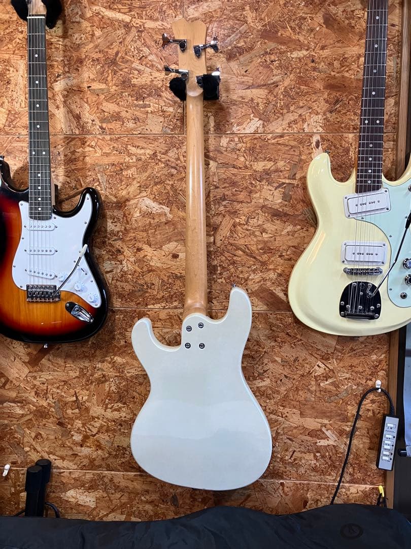 美品ARIAベンチャーズモデル！