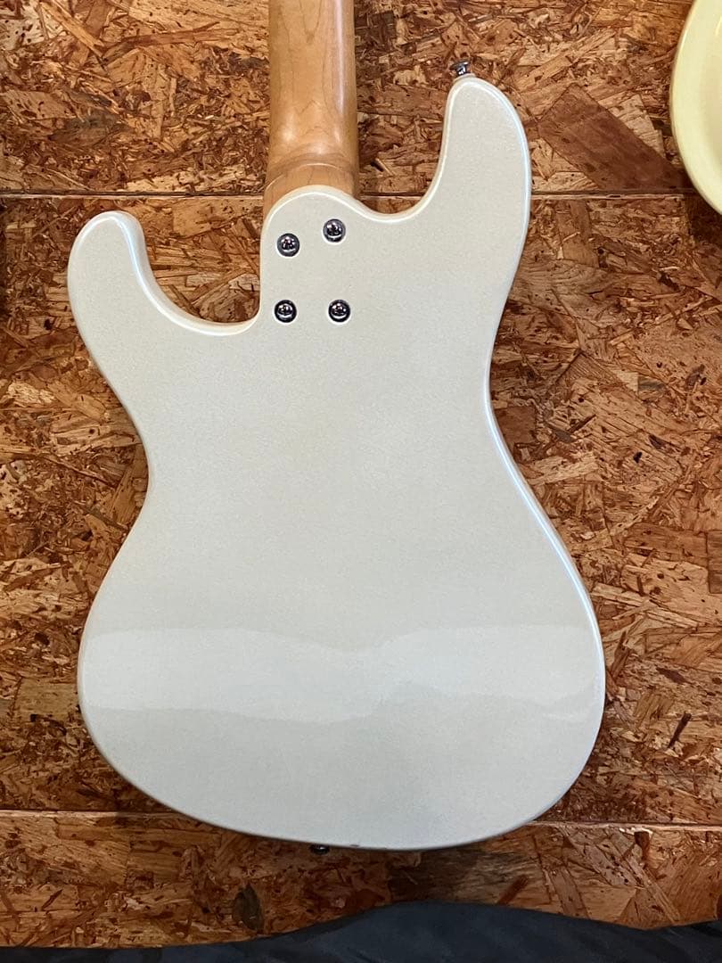 美品ARIAベンチャーズモデル！