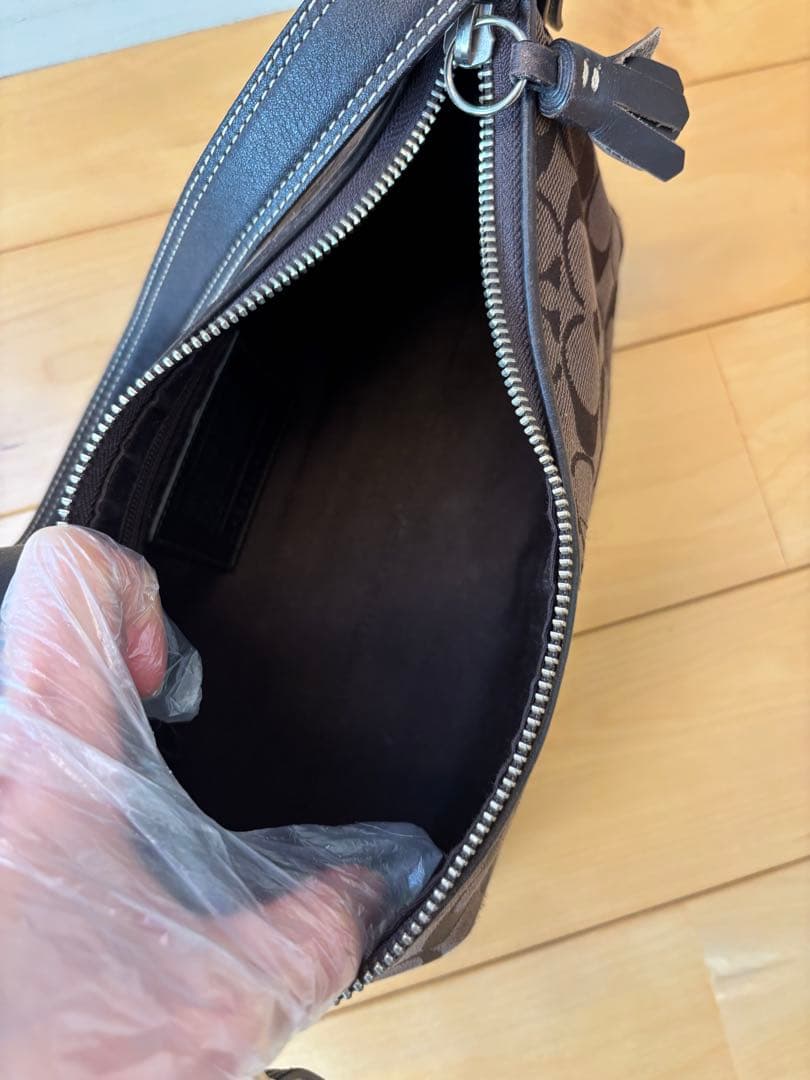 【美品】COACH コーチ　ワンショルダーバッグ　ハンドバッグ シグネチャー