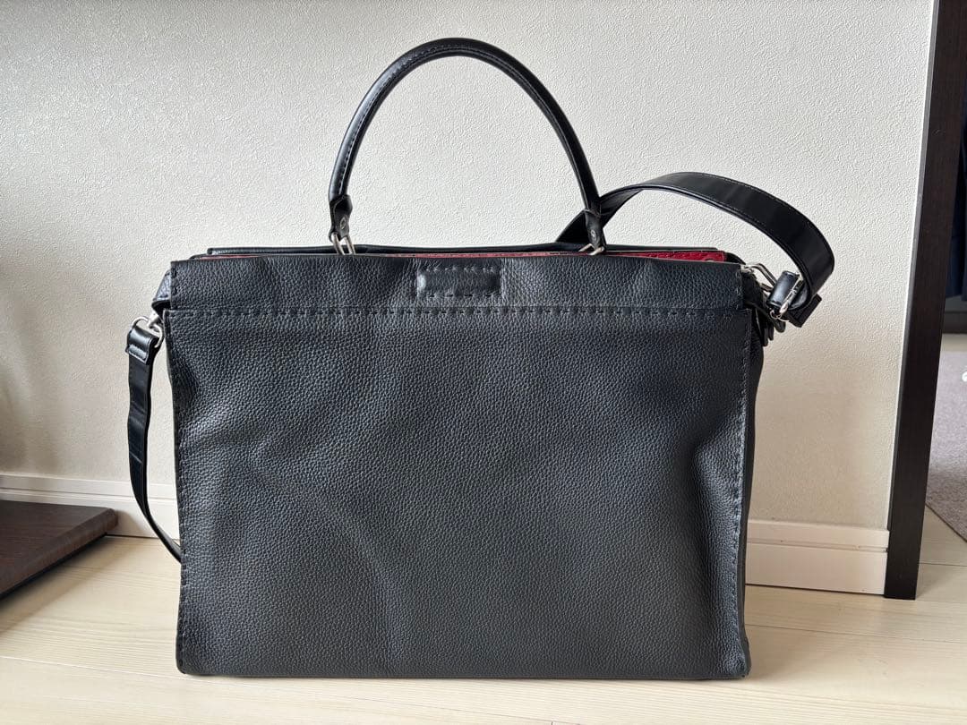 FENDI フェンディ　ピーカブー　モンスター　セルリア