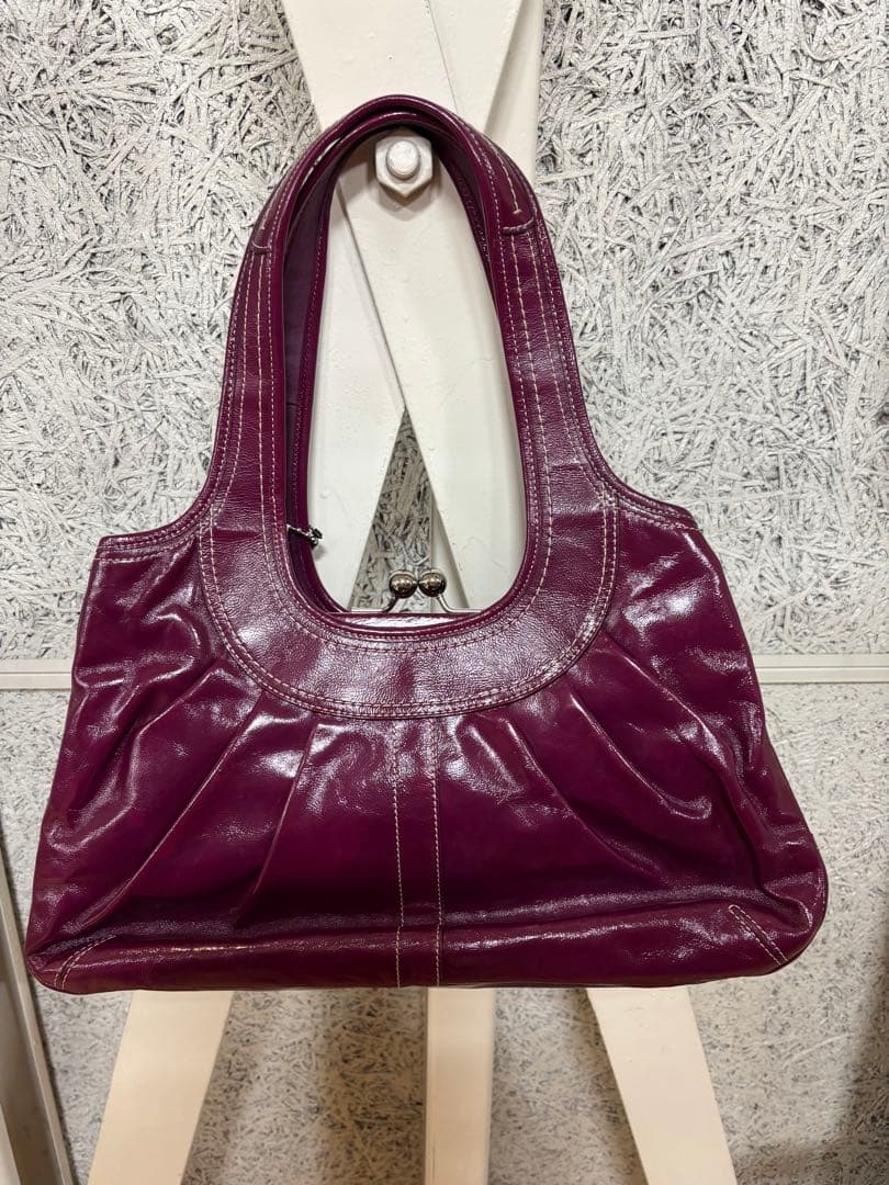 コーチ がま口ハンドバッグ