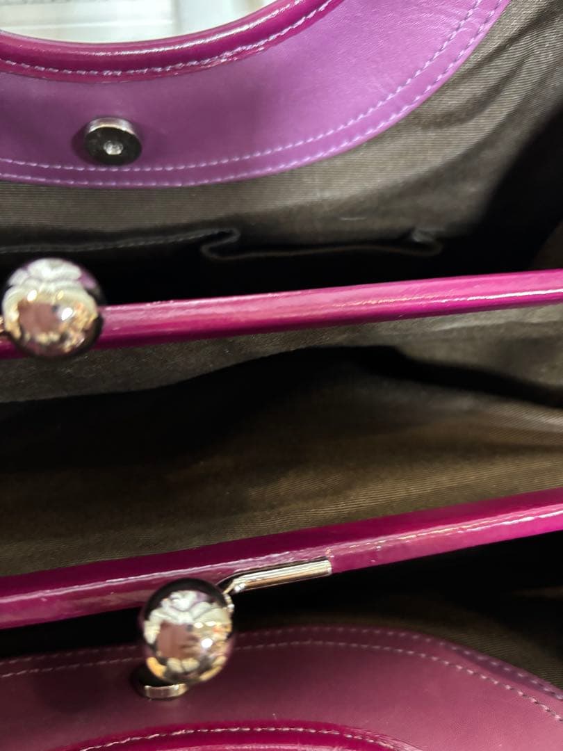 コーチ がま口ハンドバッグ