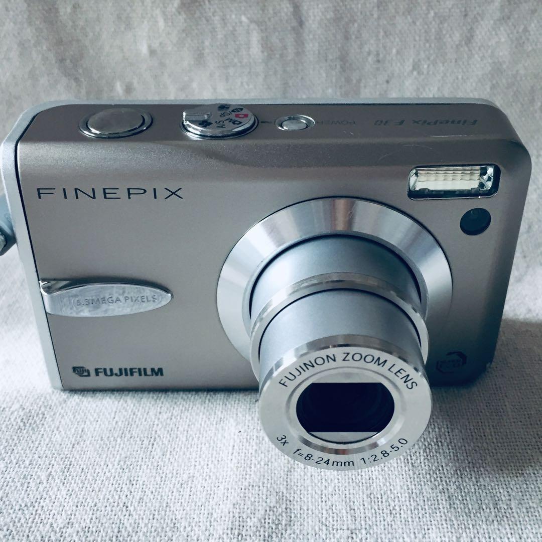 箱付き 付属品多数 超美品 FUJIFILM FINEPIX F30 コンデジ