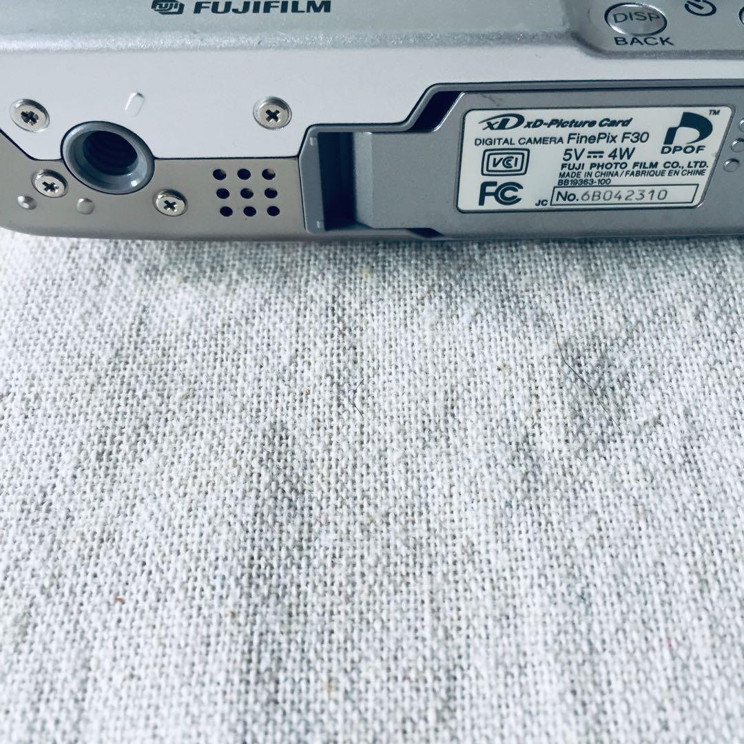 箱付き 付属品多数 超美品 FUJIFILM FINEPIX F30 コンデジ