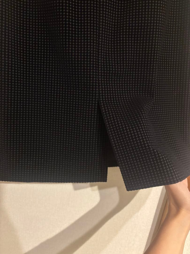 【超美品】タエアシダ 千鳥柄タイトスカート 黒 11size コレクションライン