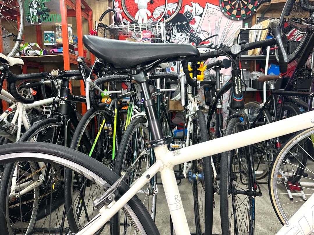 エスケープR3.1基本分解発送送料無料！近県の方完成車直接配送等ご相談ください！