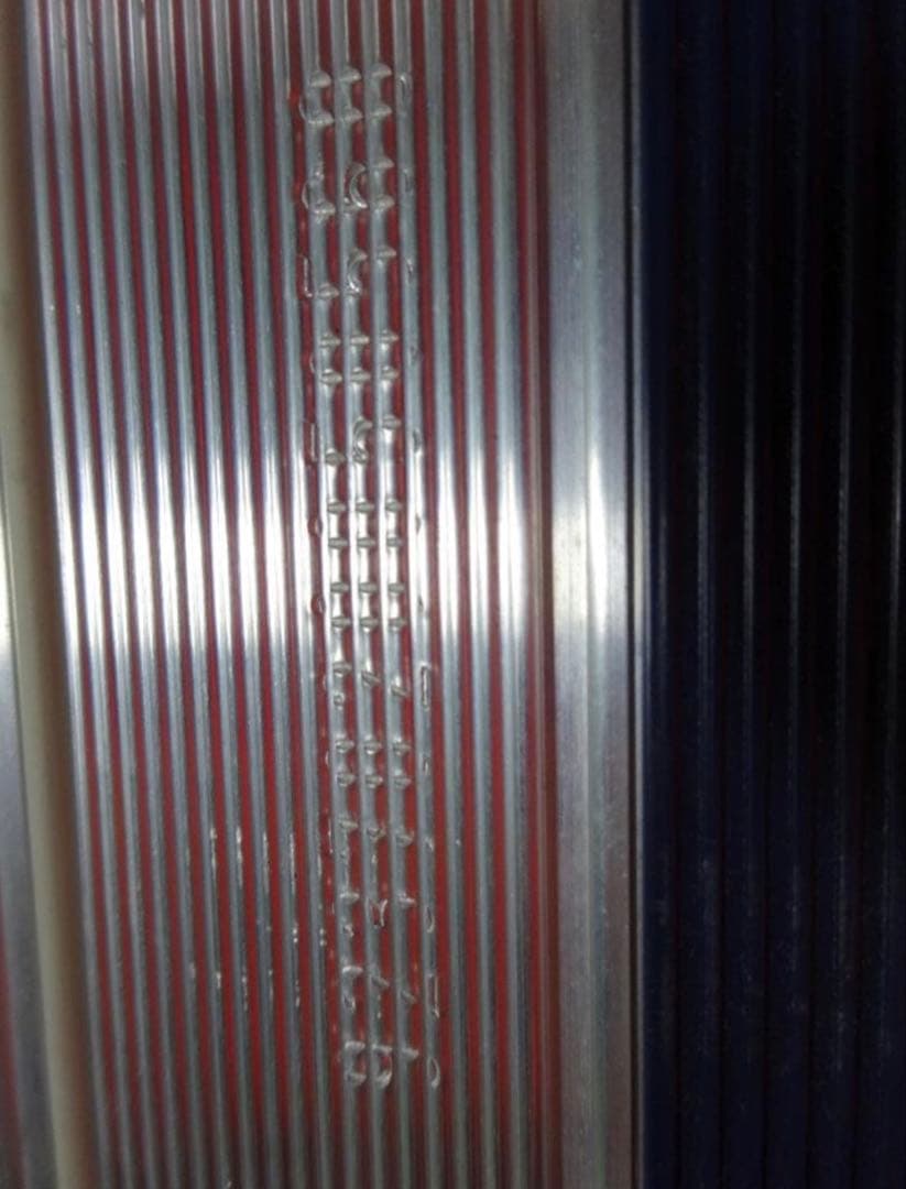 RIMOWA リモワ トパーズスーツケース 70L ４輪 アルミ製シルバー