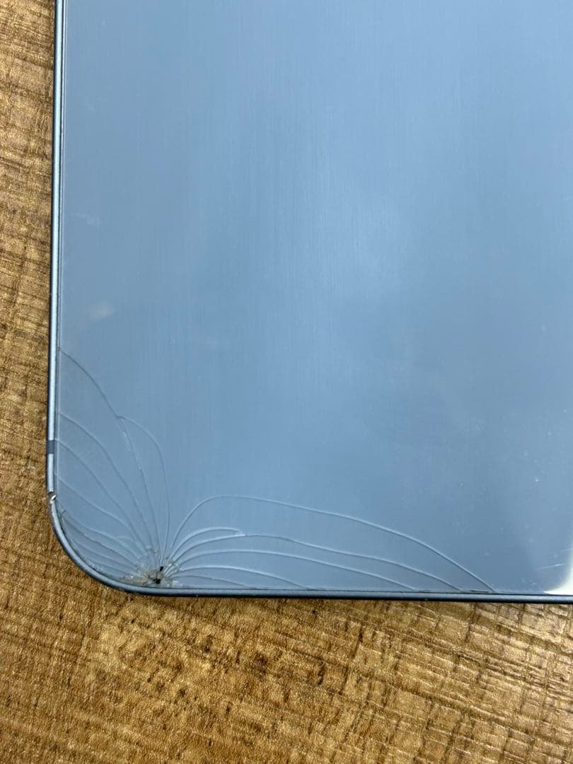 専用中古　iPhone14 128GB ブルーMPVJ3J SIMフリー　ヒビ有