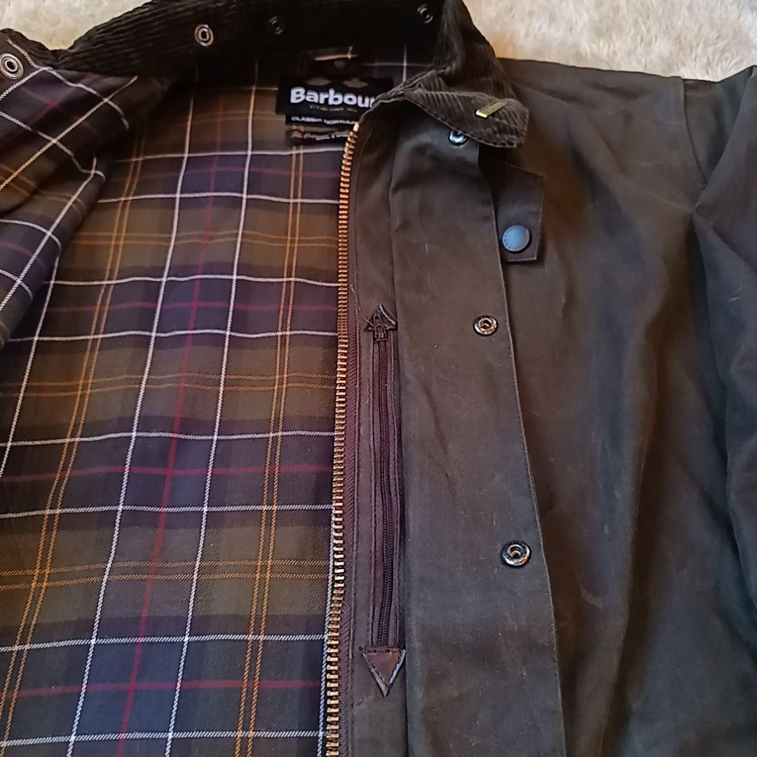美品　現行タグ　Barbour　クラシック　ノーザンブリア　オリーブ