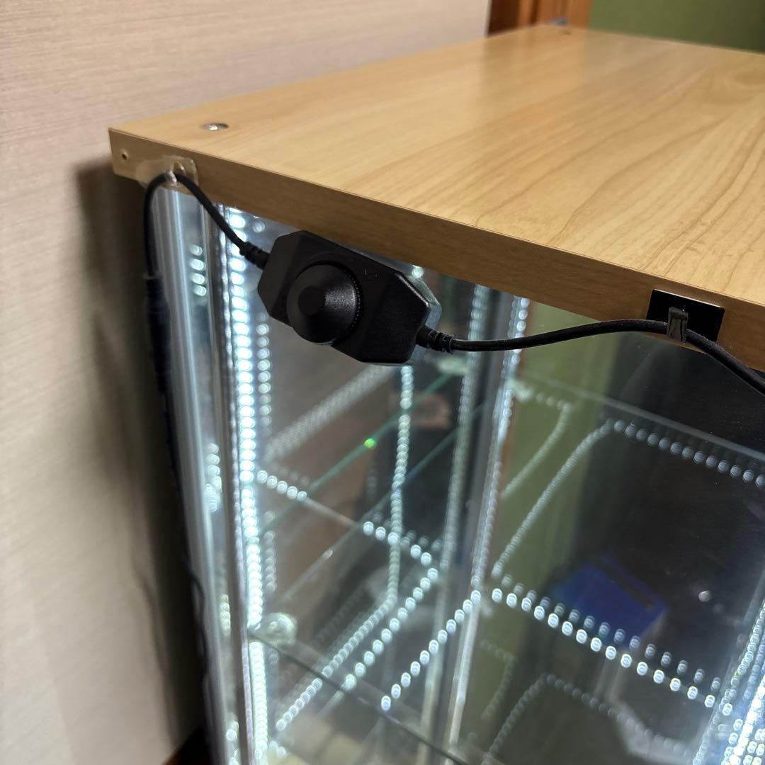 不二貿易 コレクションケース フィギュアケース 4段 背面ミラー