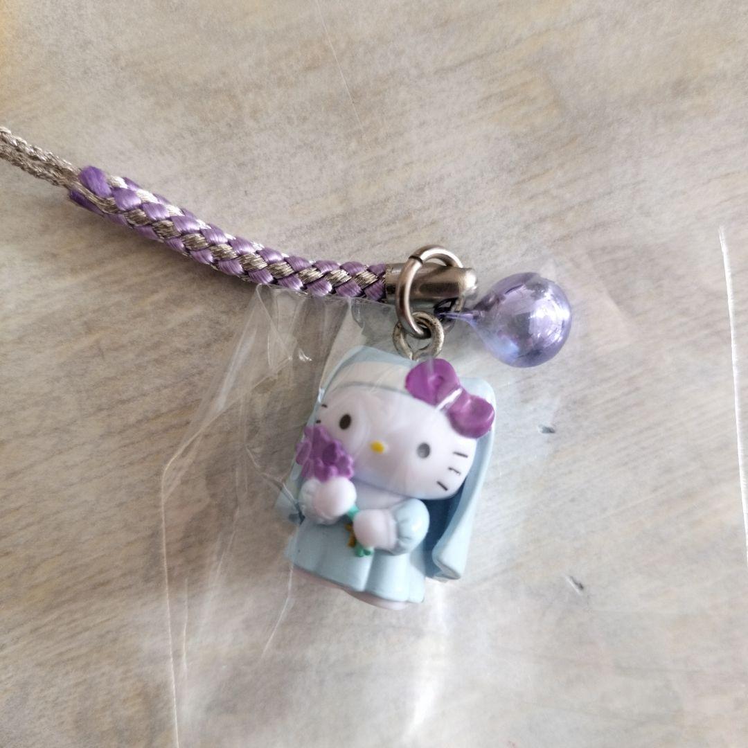 激レア　ご当地キティ　北海道限定　函館　修道院　 ハローキティ ストラップ