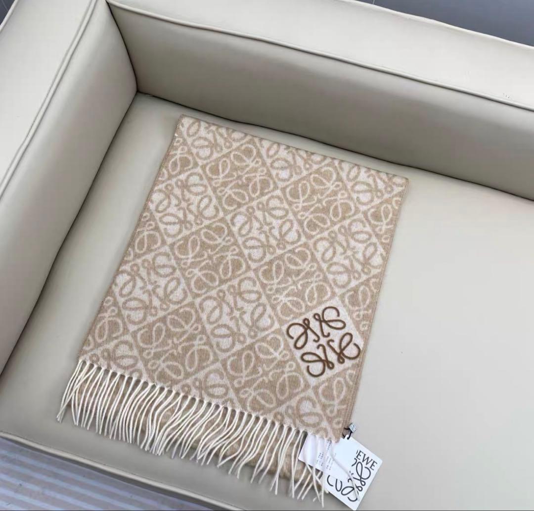 LOEWE ロエベ アナグラム柄 ベージュ マフラー 180×45