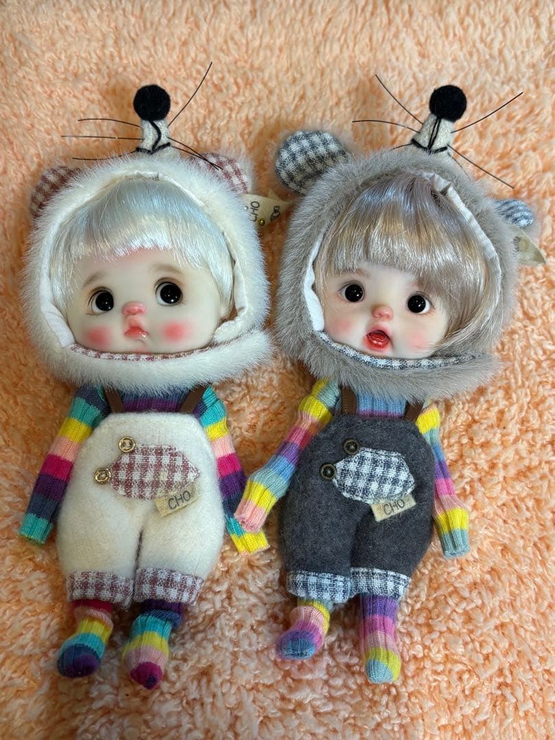 粘土ヘッドドール　海外作家様　2体セット　お洋服付き