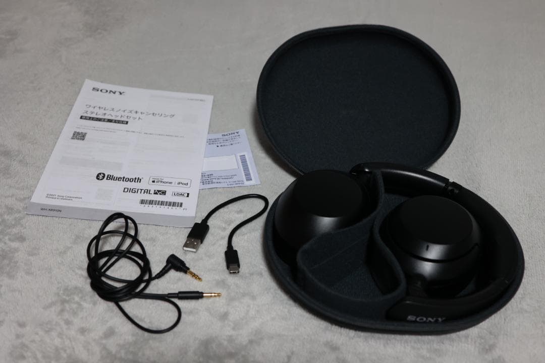 SONY ワイヤレスヘッドホン ブラック　WH-XB910N