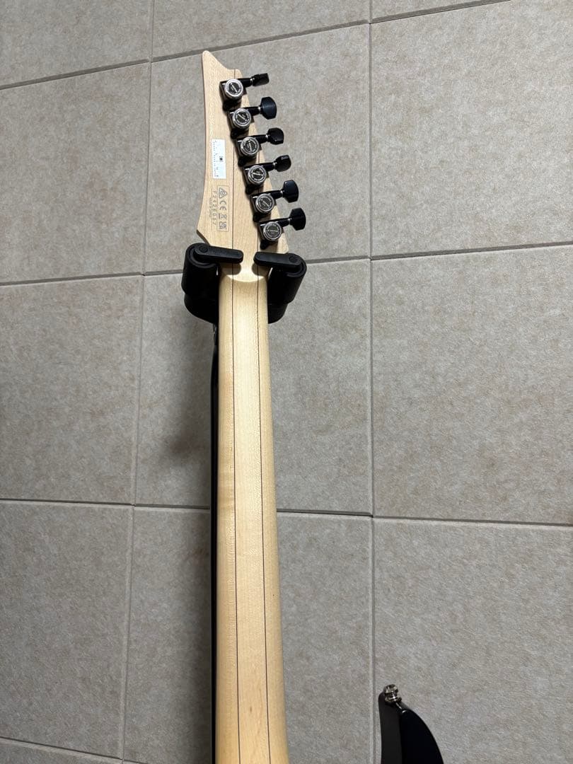 Ibanez　J-LINE　RG6HSHFX-BKF　本革ストラップ付